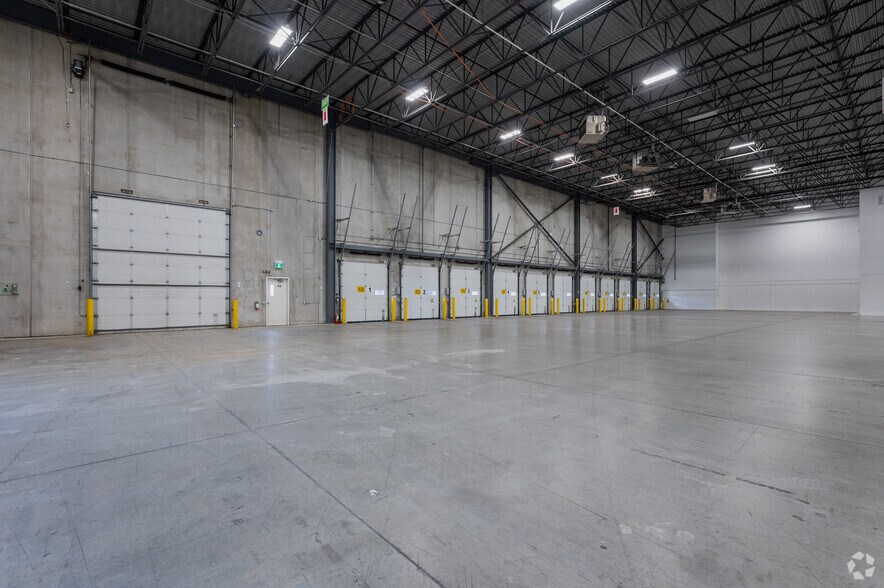 More Photos Of 8350 Lawson Rd, Milton Warehouse For Lease