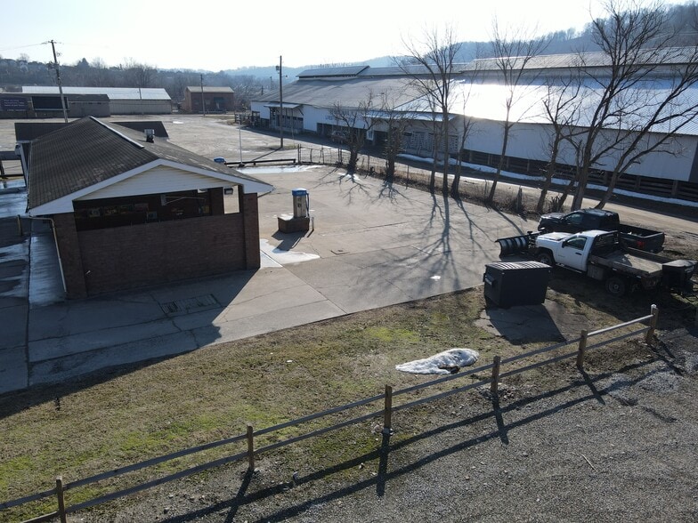 More Photos Of , Waynesburg Specialty For Sale