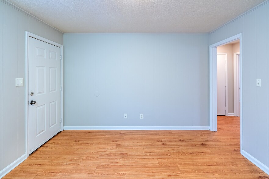 More Photos Of 221 W Virginia St, Rocky Mount Apartments For Sale