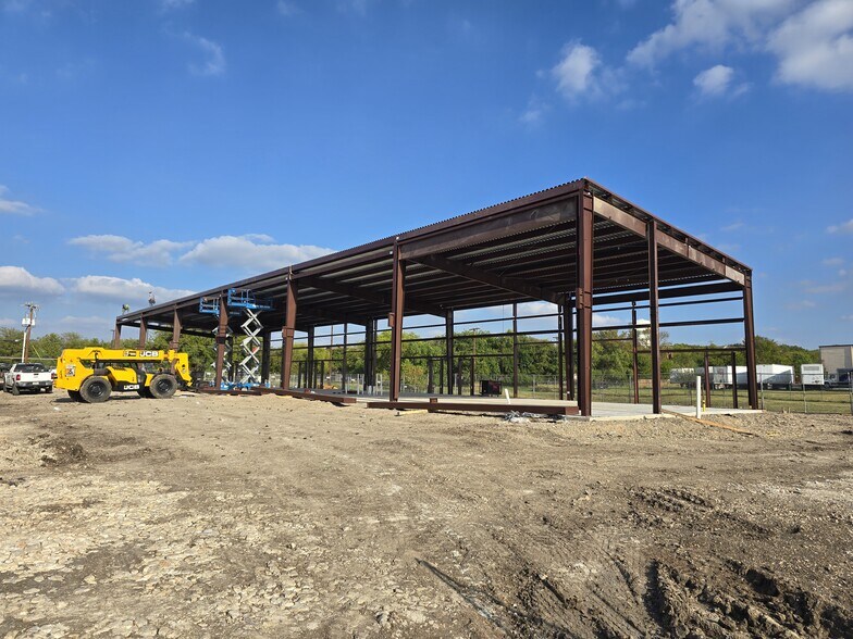 More Photos Of 9820 Huebner Rd, San Antonio Storefront Retail Office For Lease