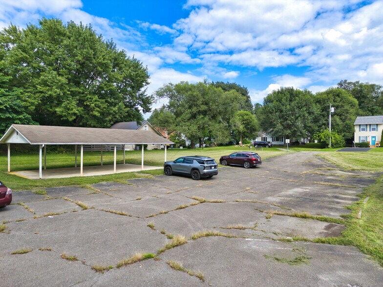 More Photos Of 1219 Second St, Radford Religious Facility For Sale