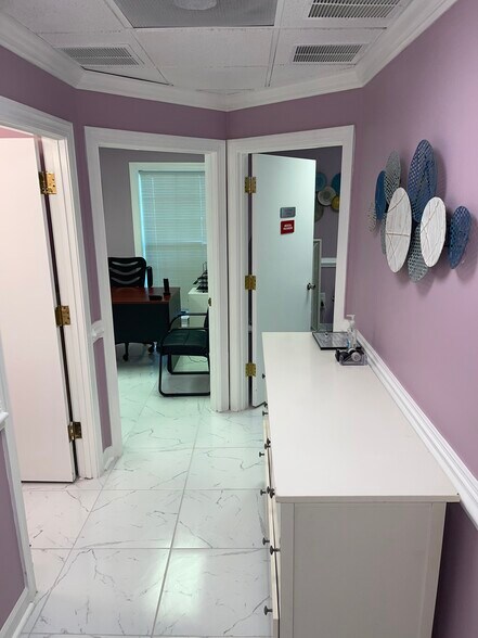 More Photos Of 11340 Pembrooke Sq, Waldorf Medical For Lease