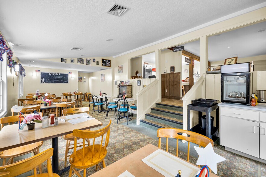 More Photos Of 678 Colonel Ledyard Hwy, Ledyard Storefront Retail Residential For Sale