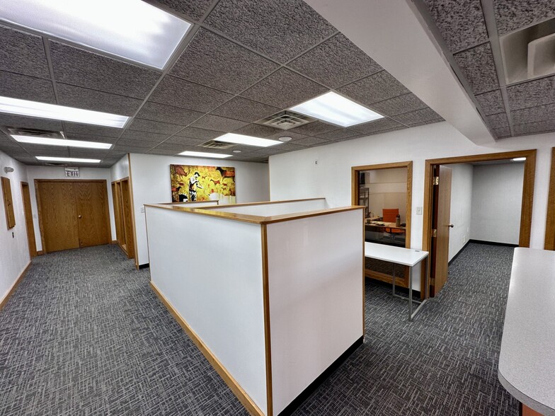 More Photos Of 241 Marquette St, LaSalle Office For Sale