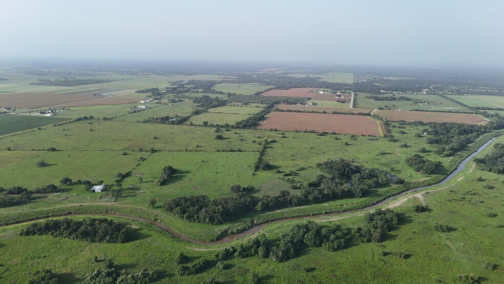 More Photos Of Darst Rd, Beasley Land For Sale