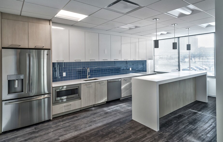 More Photos Of 8521 Leesburg Pike, Vienna Office For Lease