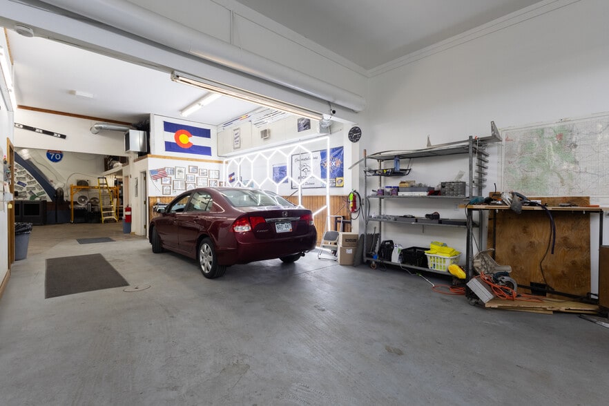 More Photos Of 7007 W Colfax Ave, Denver Freestanding For Sale