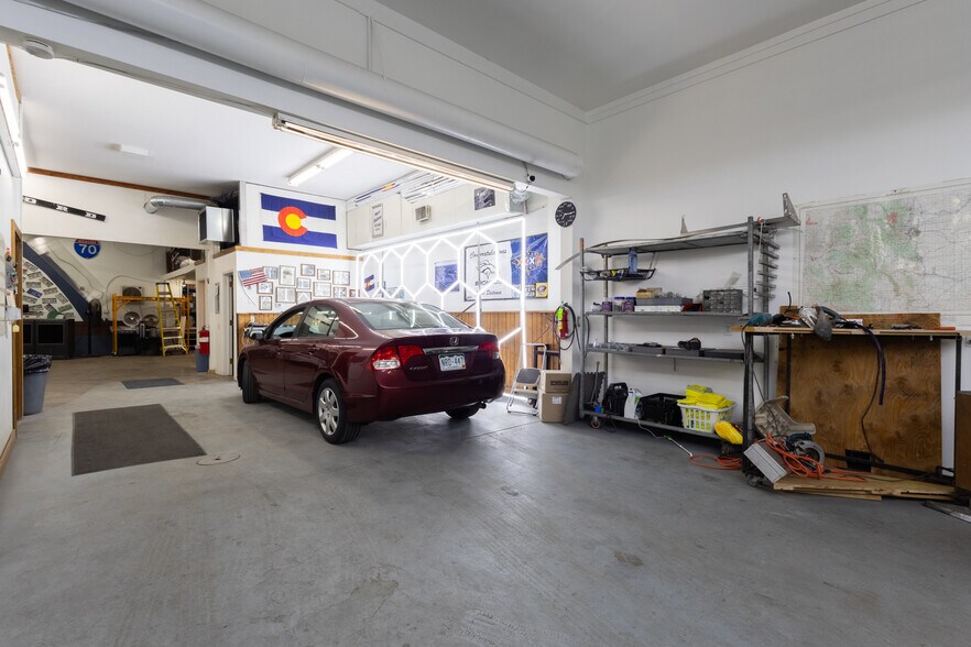 More Photos Of 7007 W Colfax Ave, Denver Freestanding For Sale