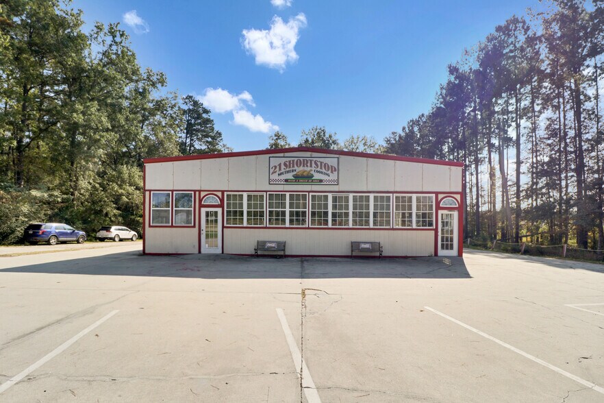 Primary Photo Of 7962 GA Highway 21, Port Wentworth Restaurant For Sale