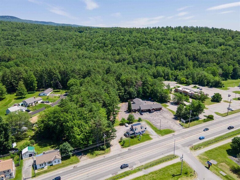 More Photos Of 314 Washington St, Claremont Restaurant For Sale