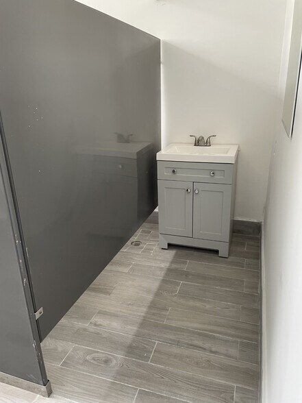 More Photos Of 4747 W Century Blvd, Inglewood Storefront For Lease