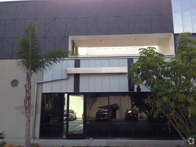 More Photos Of 4503-4509 Glencoe Ave, Marina Del Rey Research And Development For Lease