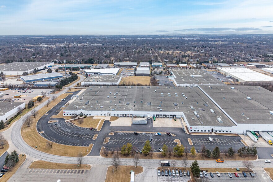 More Photos Of 601 Kingsland Dr, Batavia Warehouse For Lease