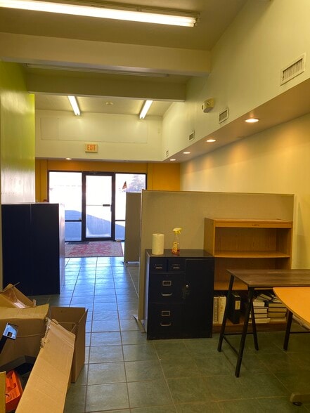 More Photos Of 1454 Grafton St, Worcester Light Manufacturing For Lease