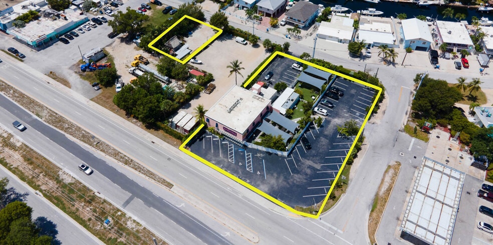 More Photos Of 90184 Overseas Hwy, Tavernier Restaurant For Sale