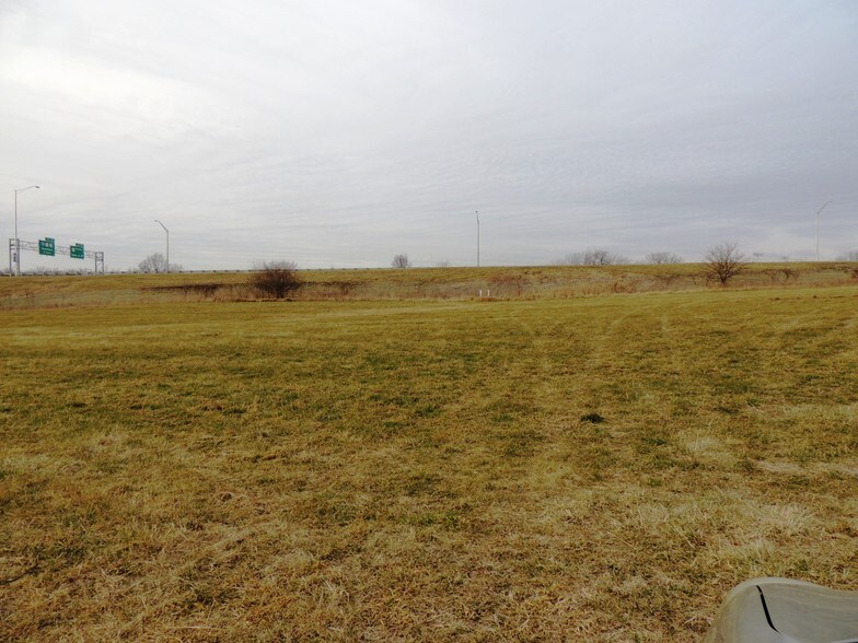 More Photos Of 7900 Brixham Rd, Rockford Land For Sale