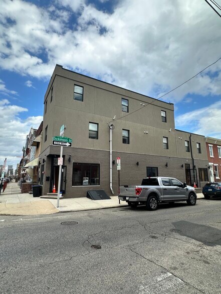More Photos Of 1439 S 20th St, Philadelphia Apartments For Lease