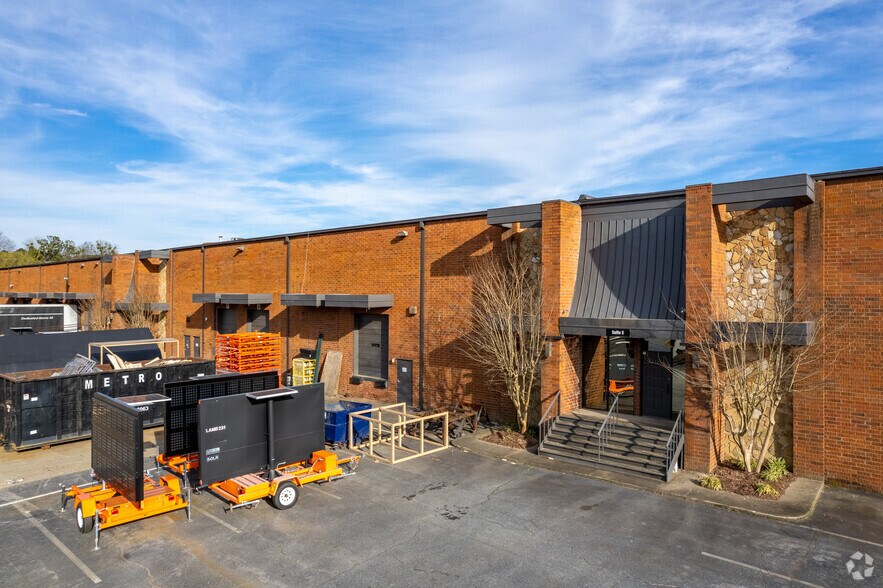 More Photos Of 2775 Bankers Industrial Dr, Atlanta Distribution For Lease