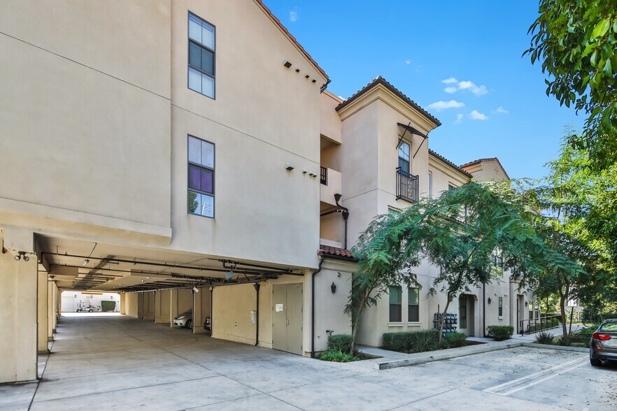 More Photos Of 8951 Monte Vista Ave, Montclair Apartments For Sale