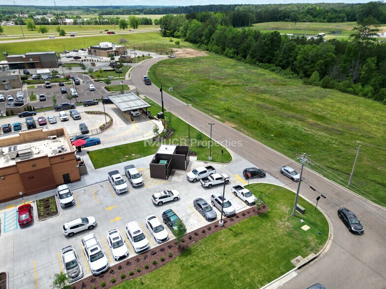 More Photos Of 201 Disotell Blvd, Brandon Land For Sale