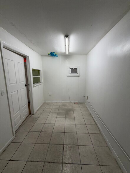 More Photos Of 3321 NW 79th St, Miami Land For Lease