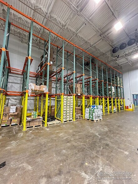 More Photos Of 6001 International Pky, McAllen Refrigeration Cold Storage For Sale