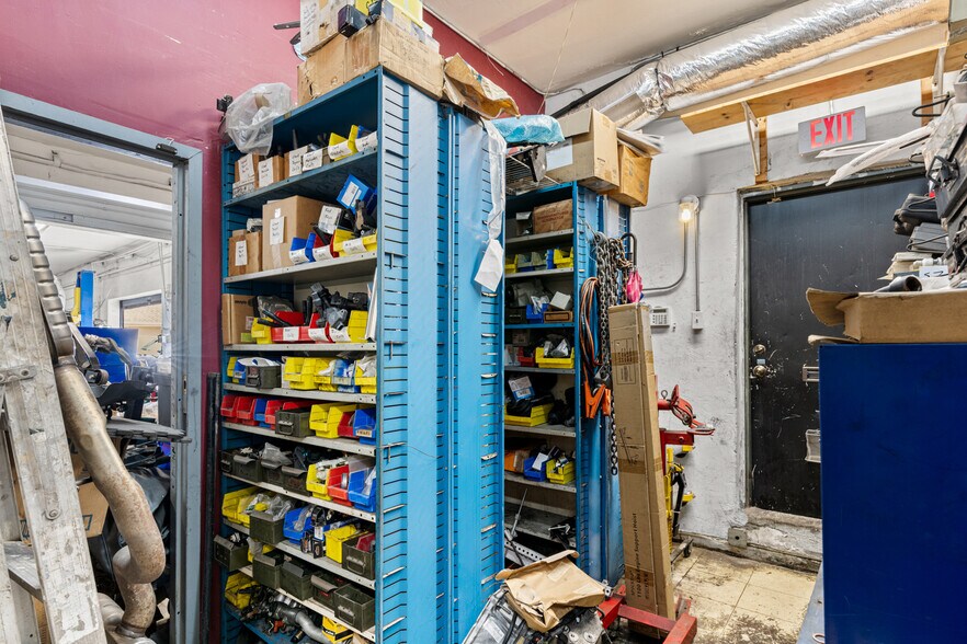 More Photos Of 3771 Bird Rd, Miami Storefront For Sale