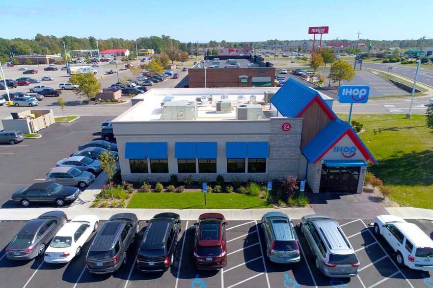 More Photos Of 2190 Walker Lake Rd, Ontario Restaurant For Lease