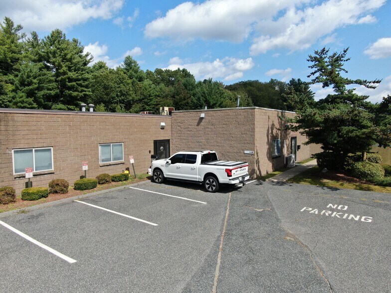 More Photos Of 23 Jayar Rd, Medway Warehouse For Sale