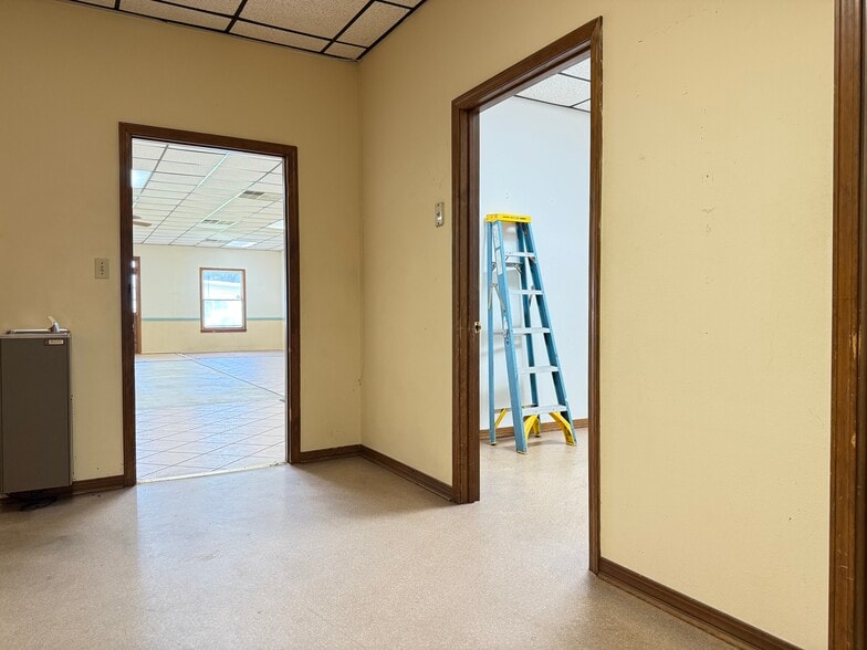 More Photos Of 803 Beverly Pky, Pensacola Parking Lot For Sale