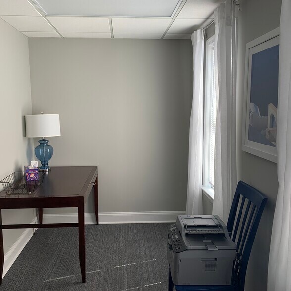 More Photos Of 129 W Patrick St, Frederick Office Residential For Lease