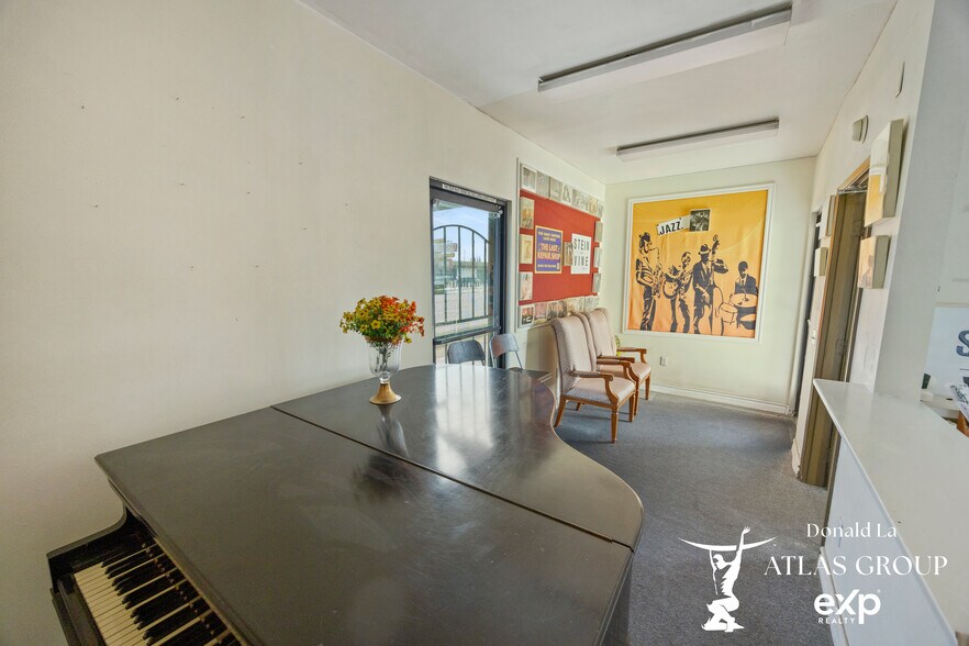 More Photos Of 10405 Lower Azusa Rd, Temple City Medical For Sale