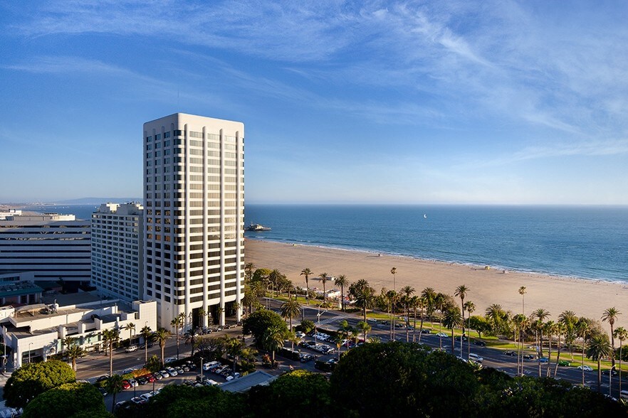 Primary Photo Of 100 Wilshire Blvd, Santa Monica Coworking Space