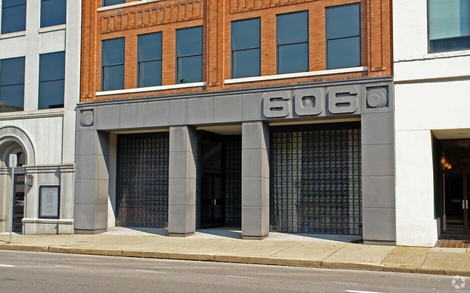More Photos Of 606 Virginia St E, Charleston Loft Creative Space For Lease