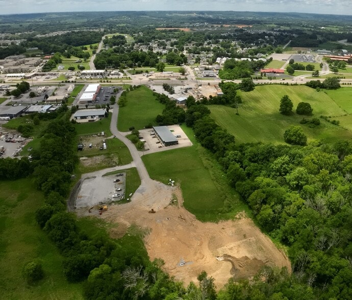 More Photos Of 2511 Cayer ln, Columbia Flex For Lease