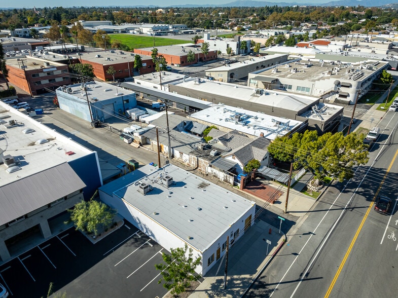 More Photos Of 831 S Main St, Burbank Warehouse For Sale