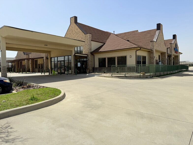 Primary Photo Of 2750 Ranch Trl, Irving Daycare Center For Lease