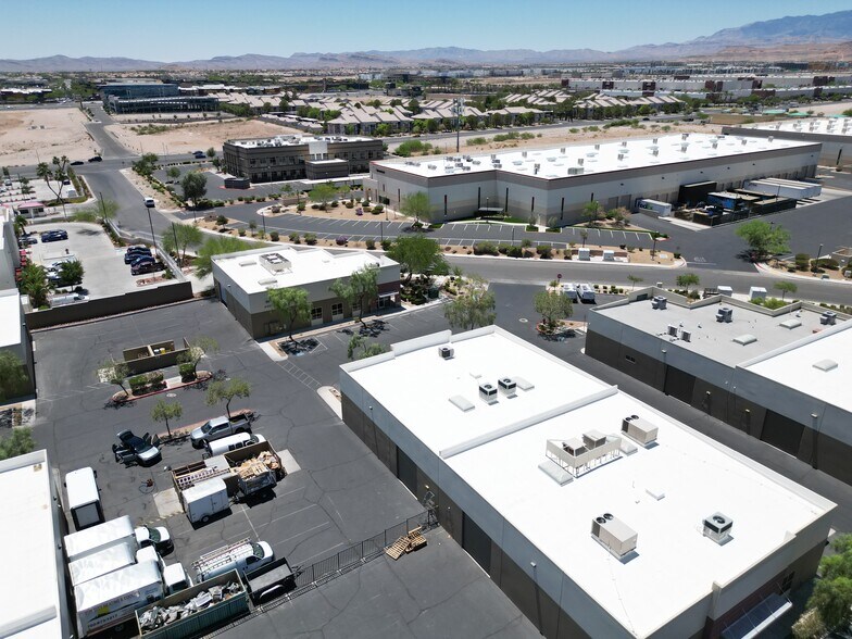 More Photos Of 6390 W Montessouri St, Las Vegas Distribution For Sale