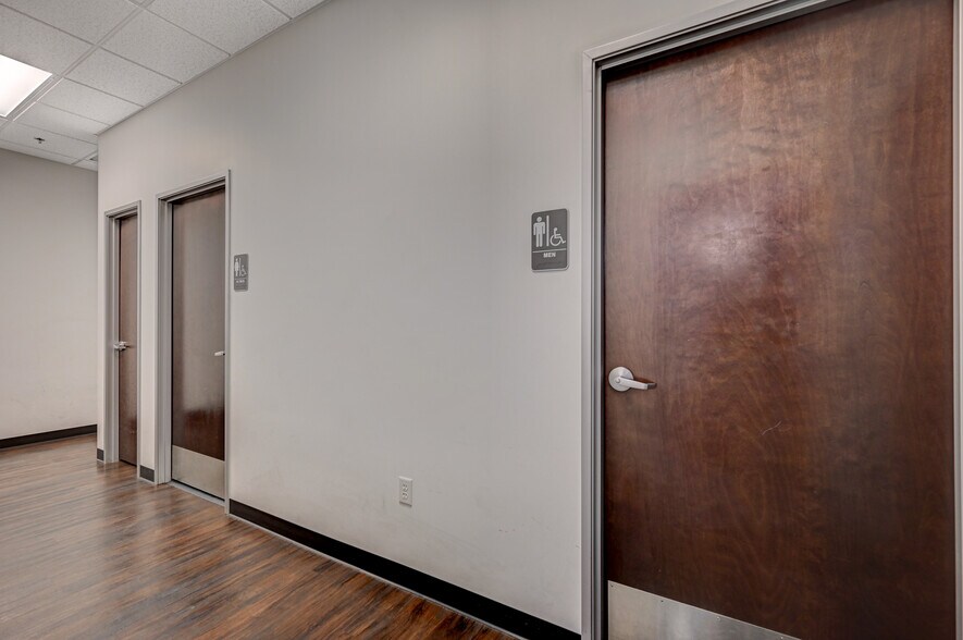 More Photos Of 1358 Paseo Verde St, Henderson Medical For Sale