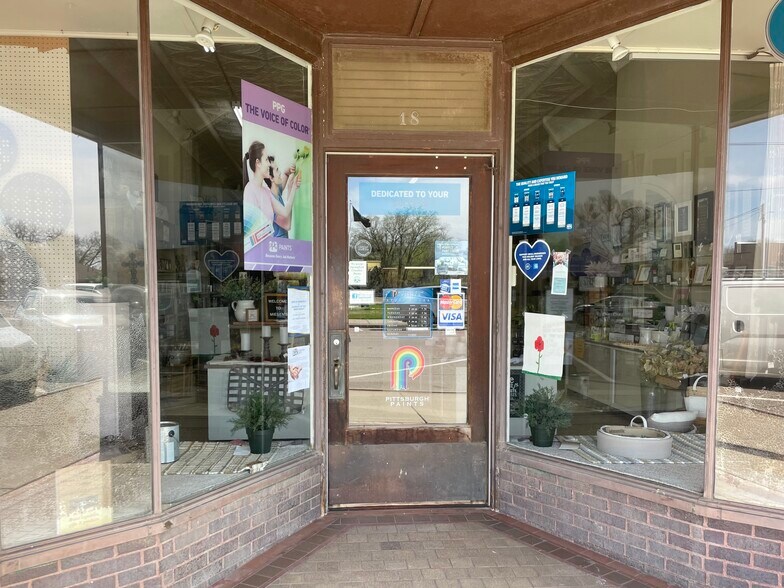 More Photos Of 18 E Central St, Springfield Storefront Retail Residential For Sale