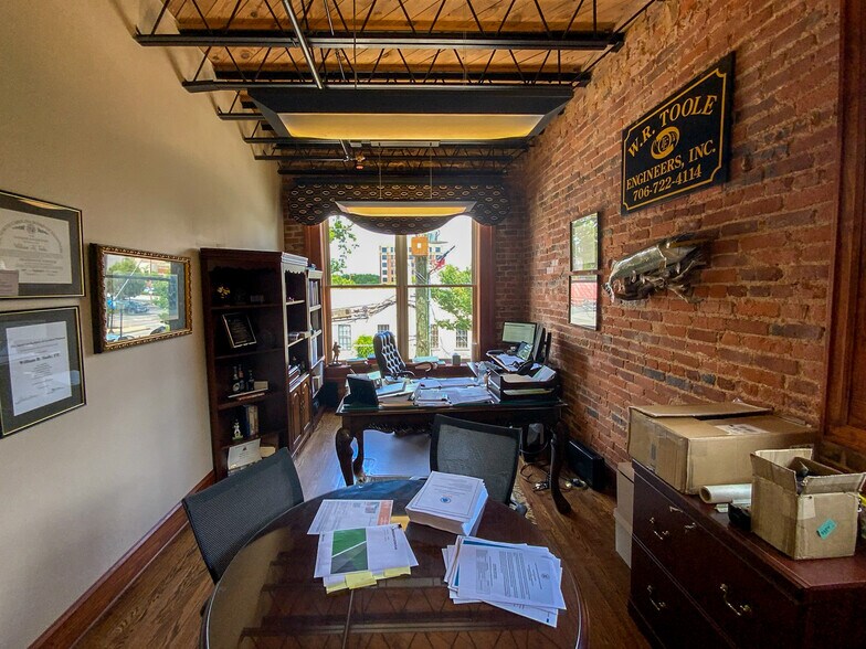 More Photos Of 1005 Broad St, Augusta Office Residential For Sale