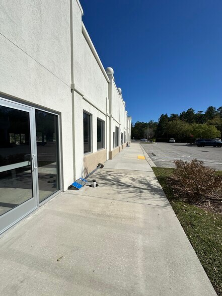 More Photos Of 2276 Village Square Pky, Fleming Island Medical For Lease