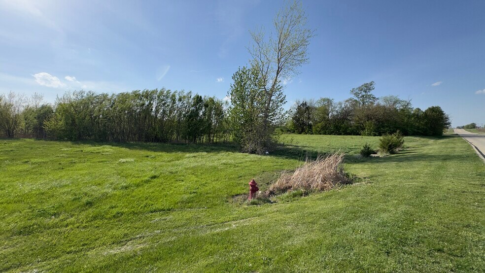 More Photos Of Pin 14-11-477-001 Northtown And Pipeline Rds, Normal Land For Sale