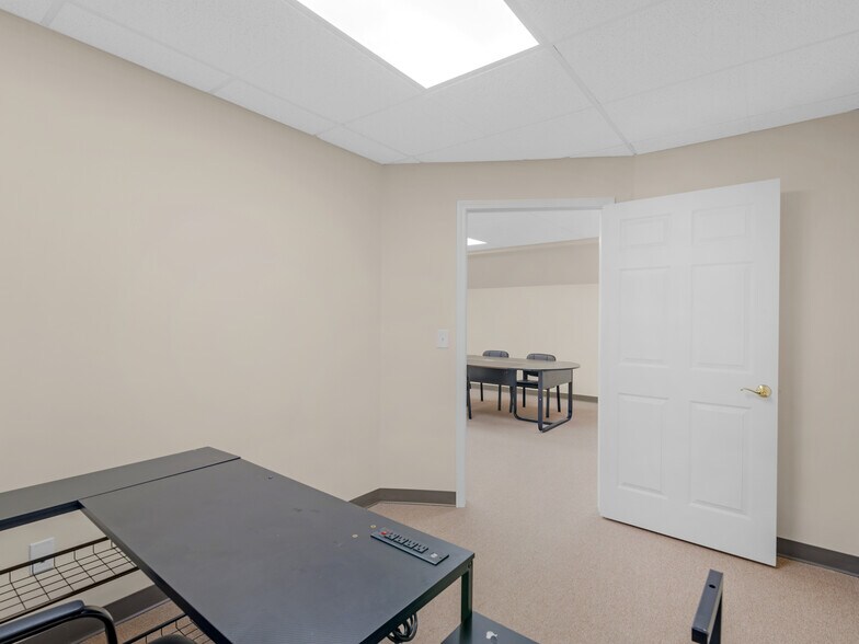 More Photos Of 2336 Wisteria Dr, Snellville Medical For Sale