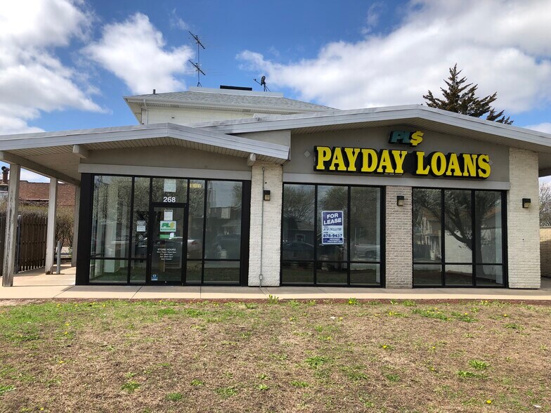 More Photos Of 268 S State St, Elgin General Retail For Lease