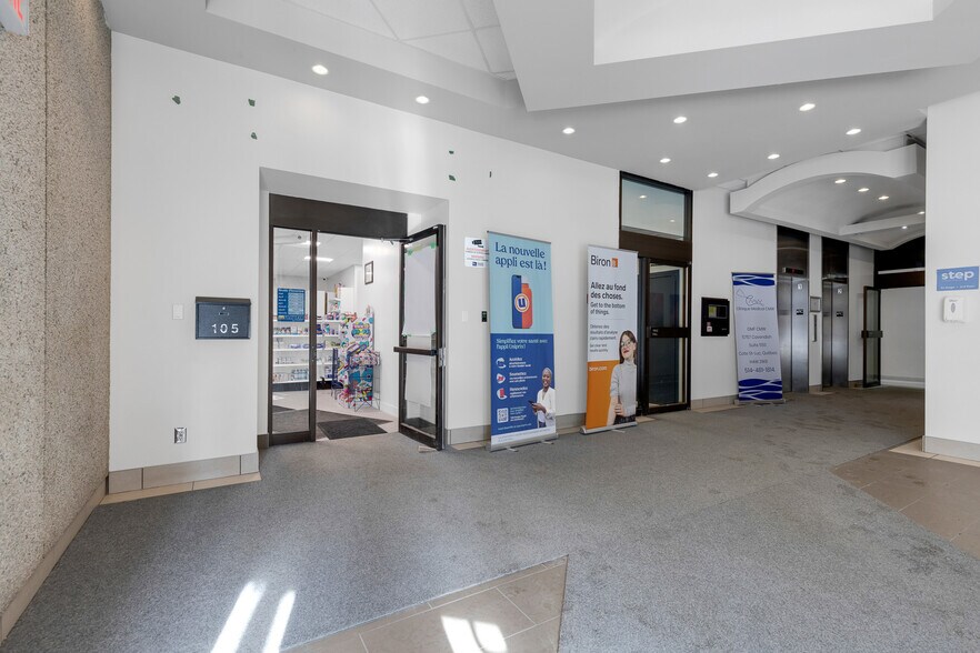 More Photos Of 5757 Boul Cavendish, Cote-St-Luc Office For Lease