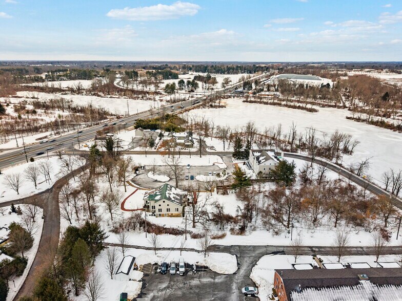 More Photos Of 3 Mapleton Rd, Princeton Office For Sale