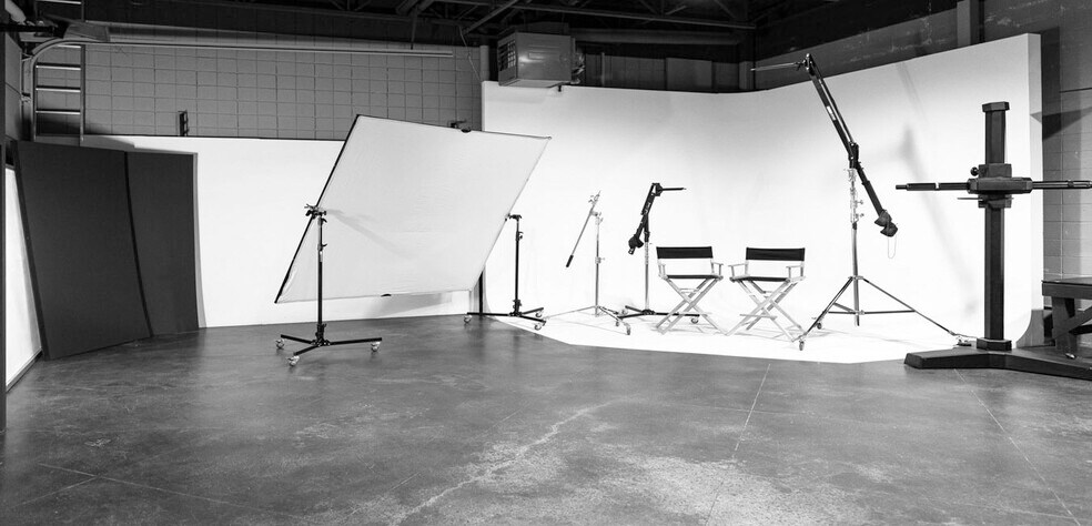 More Photos Of 1801 10th Ave SW, Calgary Coworking Space