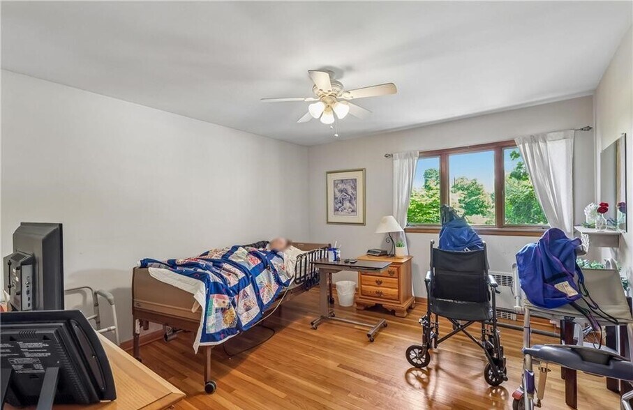 More Photos Of 836 Jacoby Rd, Copley Healthcare For Sale