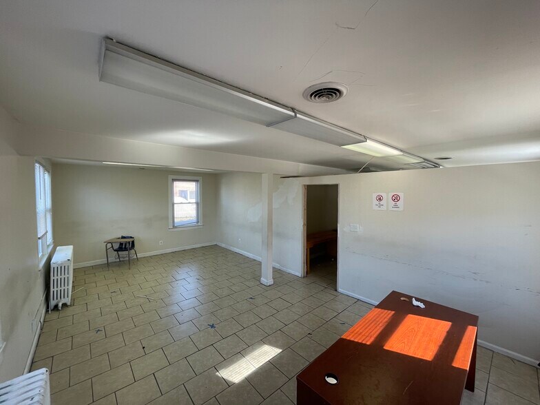 More Photos Of 2010-2012 Rhode Island Ave NE, Washington Storefront Retail Office For Lease